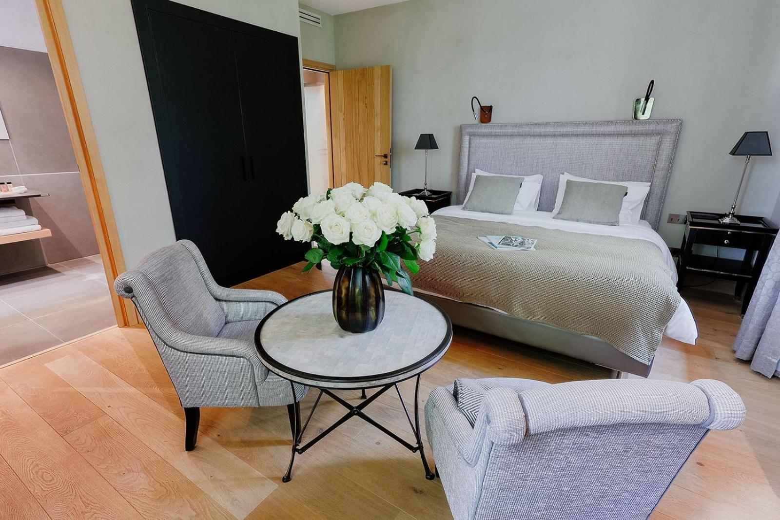 Bastide Saint Julien Bed & Breakfast La Celle  Exterior photo