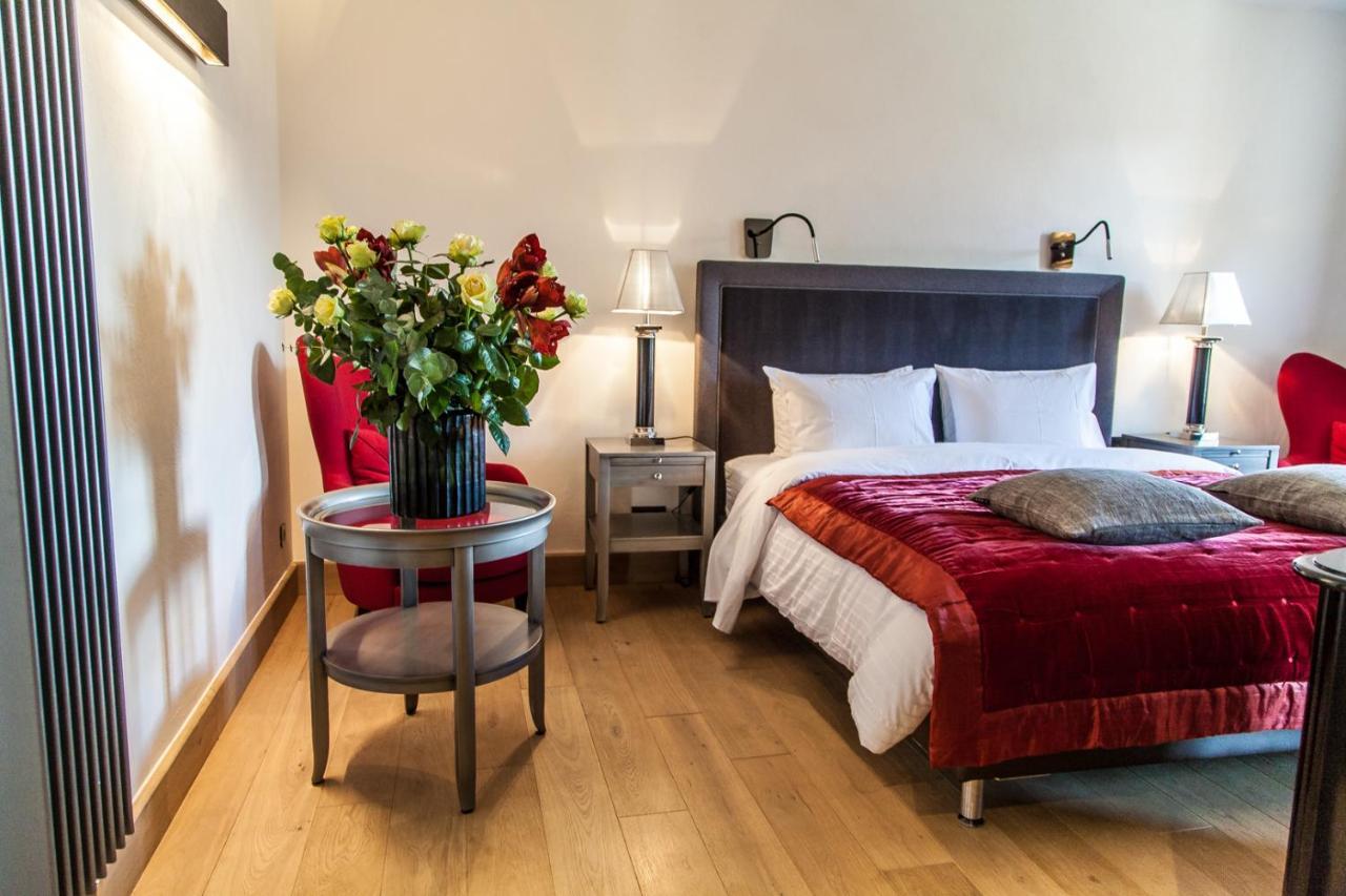 Bastide Saint Julien Bed & Breakfast La Celle  Exterior photo